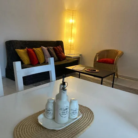 Ferienwohnung An Der A8 & Dennoch Stadtnah Kirchheim unter Teck Exterior foto